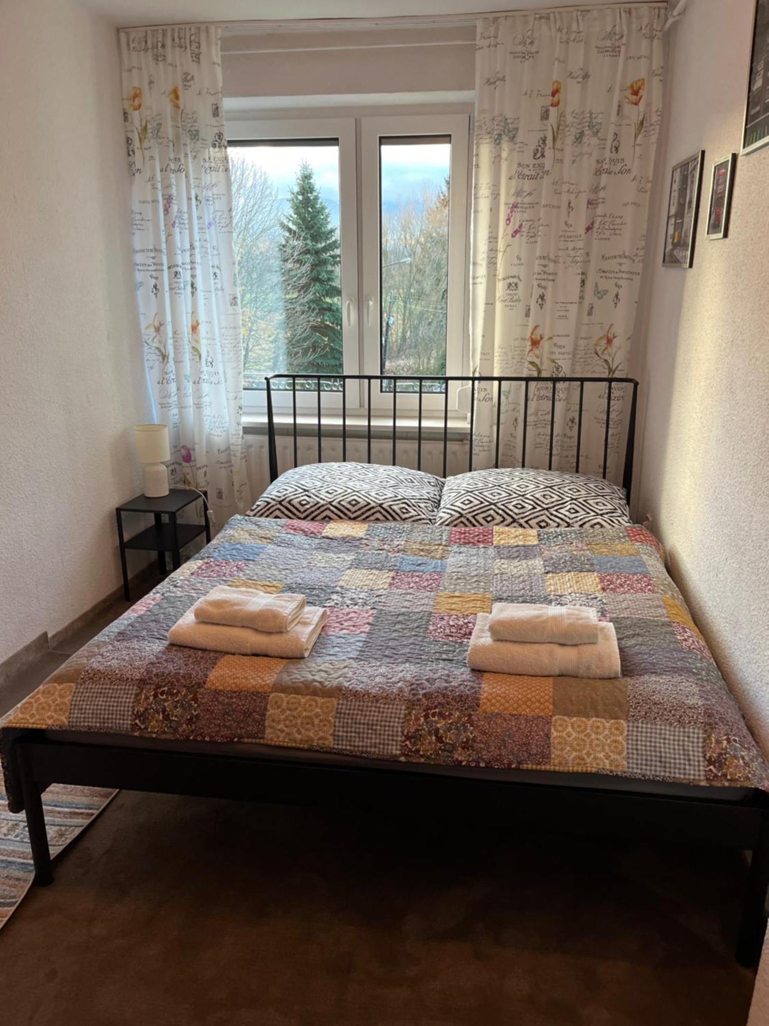 Sweet Home Cieplice Mountain View Apartament By The Main Park And Thermal Pools Jelenia Góra Exteriör bild